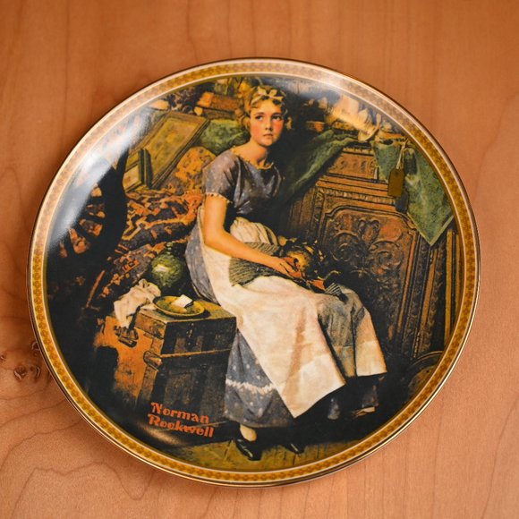 "Dreaming in The Attic" by Norman Rockwell - Bradford Exchange Collector Plate - Picture 1 of 7